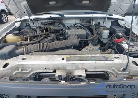 2010 Ford Ranger Xl/Xlt from USA, damaged, VIN 1FTKR1ED0APA66721